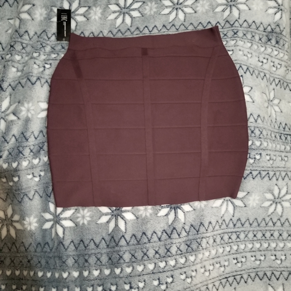 Professional attire skirt